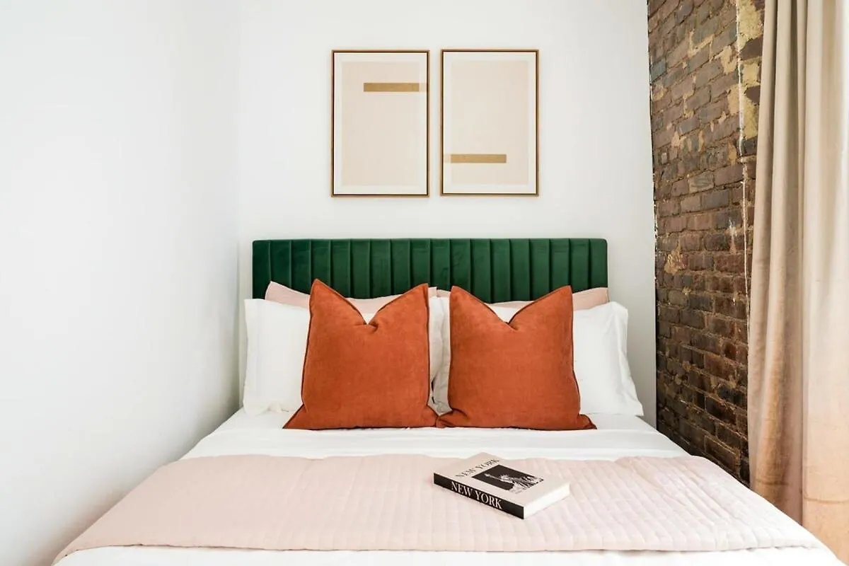 153-5A Charming 2Br Les W D Apartment New York 0*,  United States