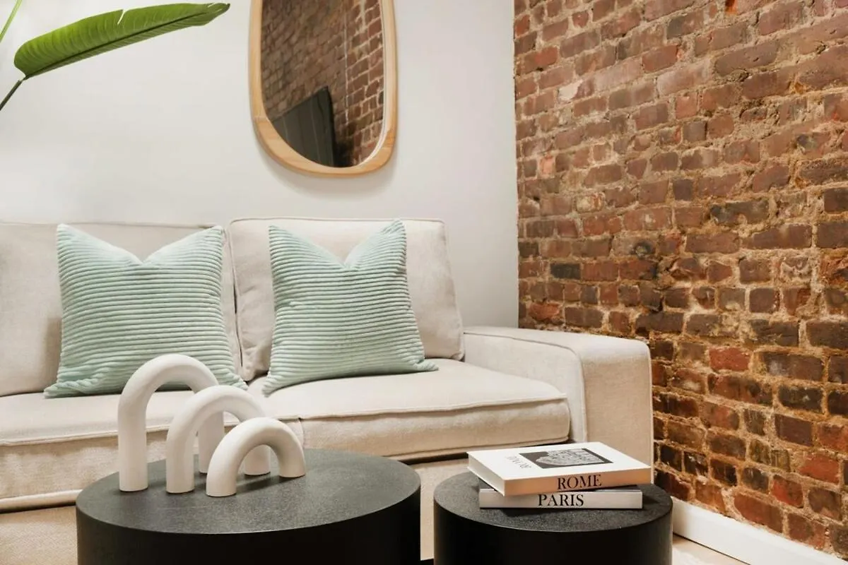 153-5A Charming 2Br Les W D Apartment New York 0*,